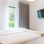 Апартаменты Port View - Widok, 15m Do Jeziora, Ogrodek, Parking Podziemny, Winda, Netflix I Prime
