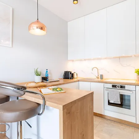 Port View - Widok, 15m Do Jeziora, Ogrodek, Parking Podziemny, Winda, Netflix I Prime Apartment