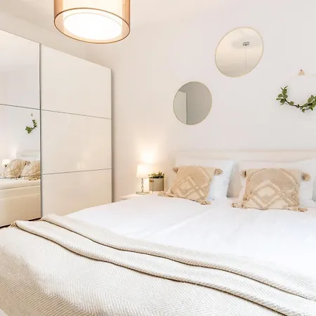 Port View - Widok, 15m Do Jeziora, Ogrodek, Parking Podziemny, Winda, Netflix I Prime Apartment Ilawa