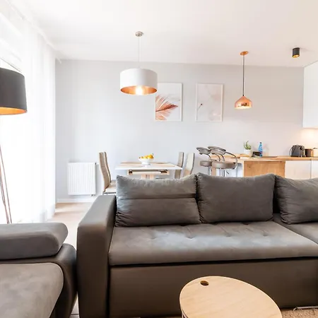 Apartmán Port View - Widok, 15m Do Jeziora, Ogrodek, Parking Podziemny, Winda, Netflix I Prime Iława
